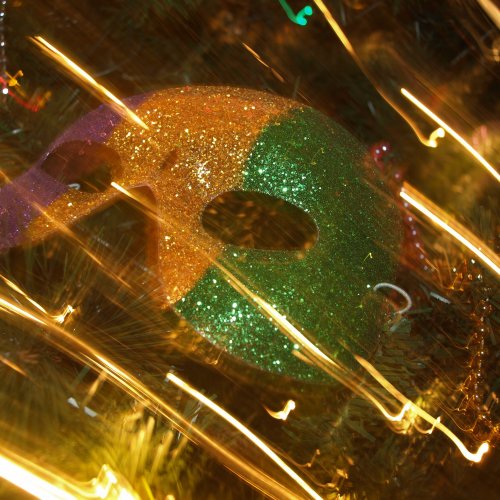 mask with sparks of light (mlgravois)